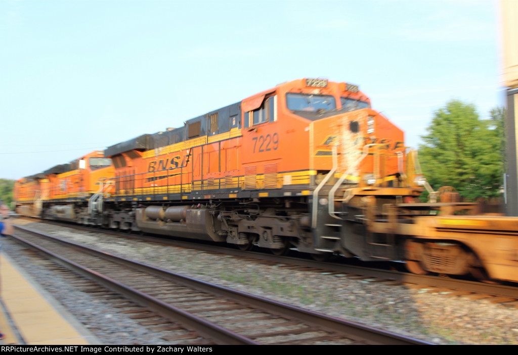 BNSF 7229